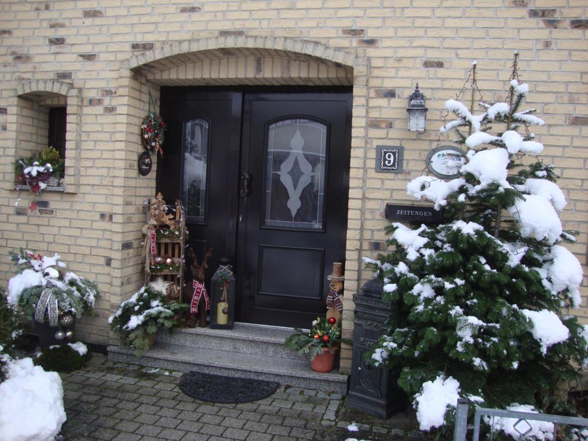 Eifelferienwohnungen "Familie Saxler" Bereborn Luaran gambar