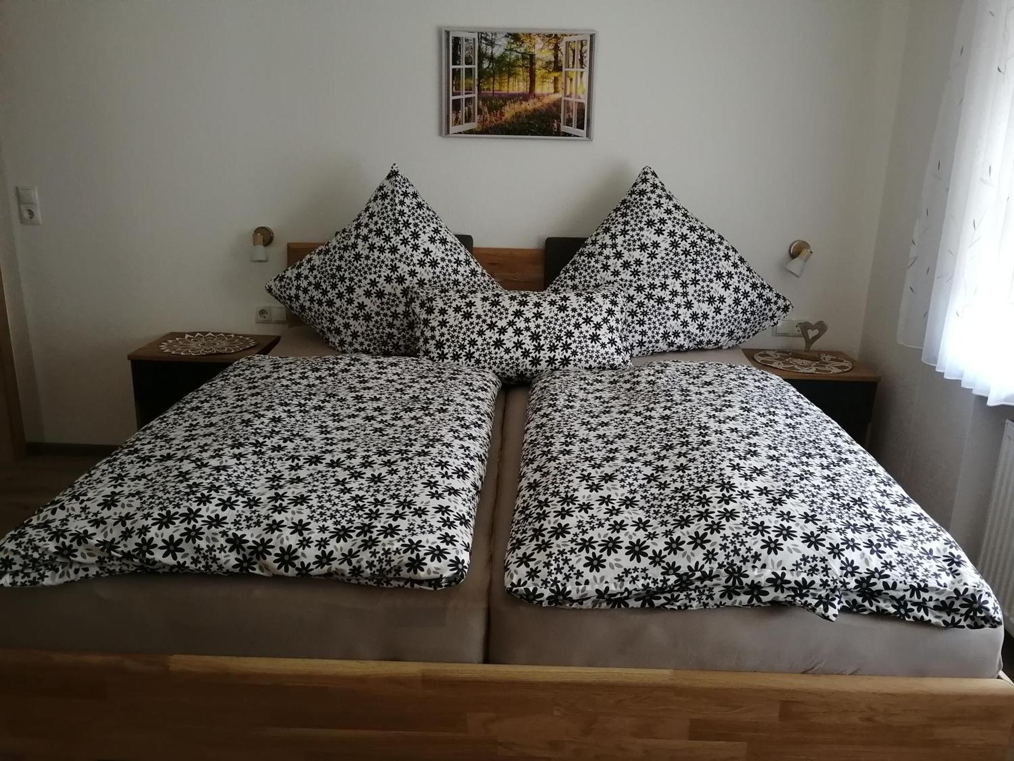 Eifelferienwohnungen "Familie Saxler" Bereborn Luaran gambar